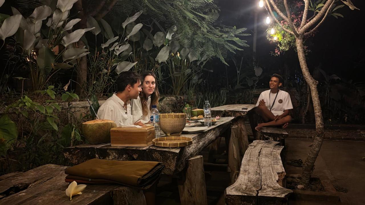 Rangsot Inn Pemenang Exterior foto