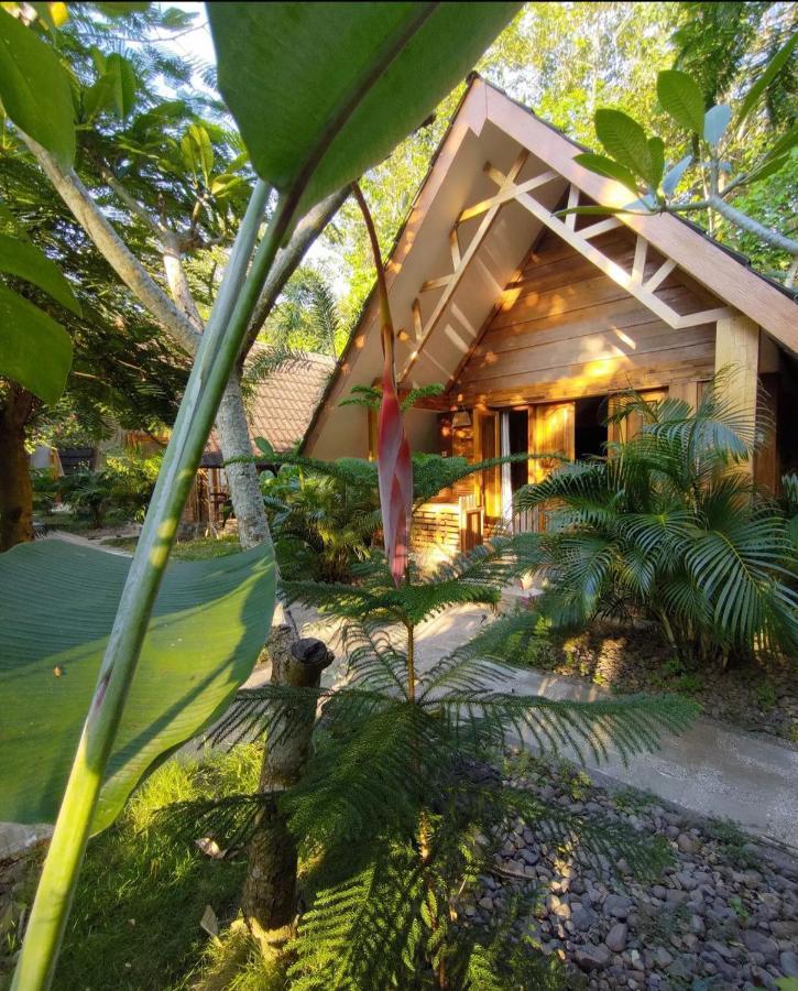 Rangsot Inn Pemenang Exterior foto