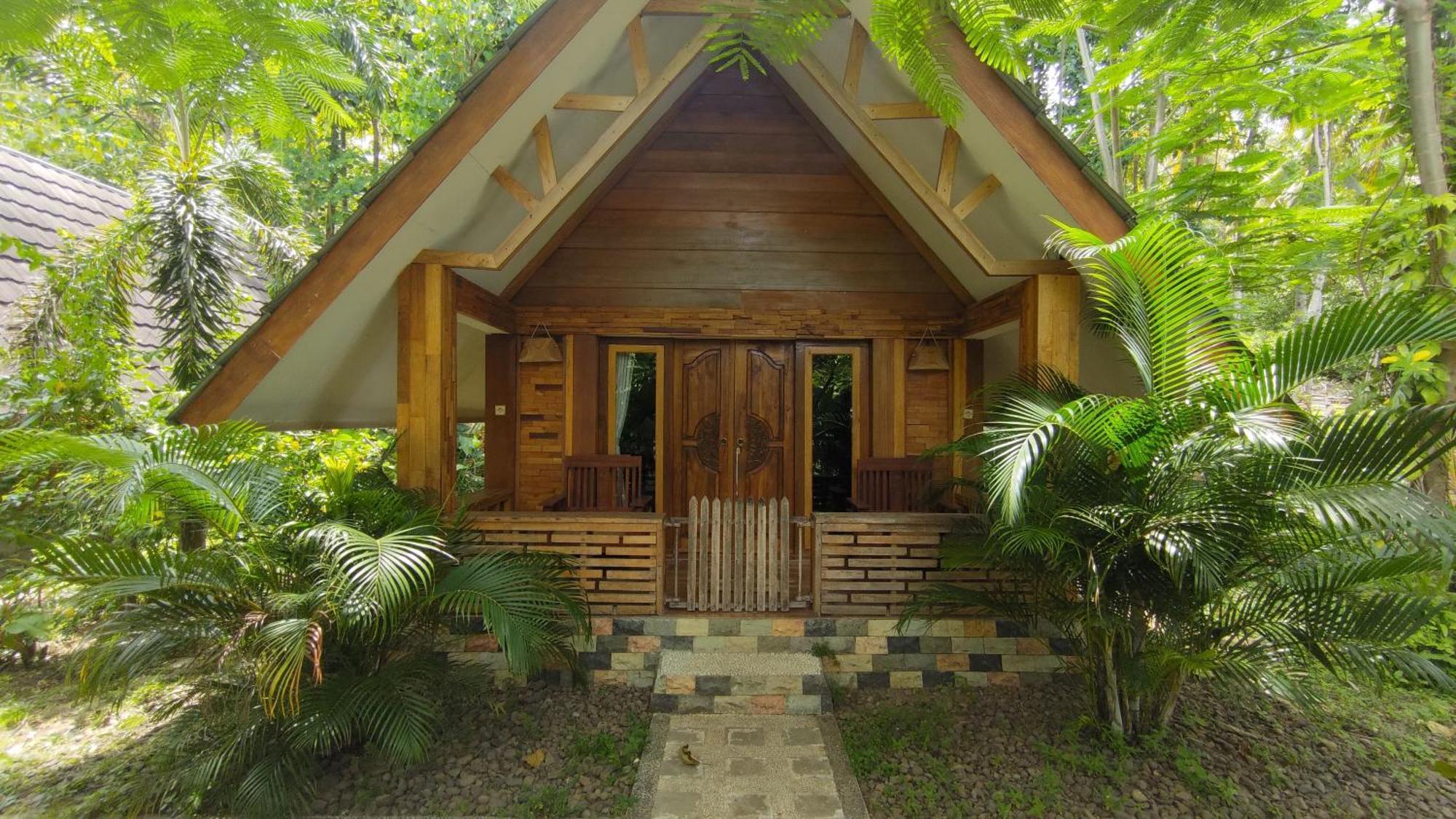 Rangsot Inn Pemenang Exterior foto